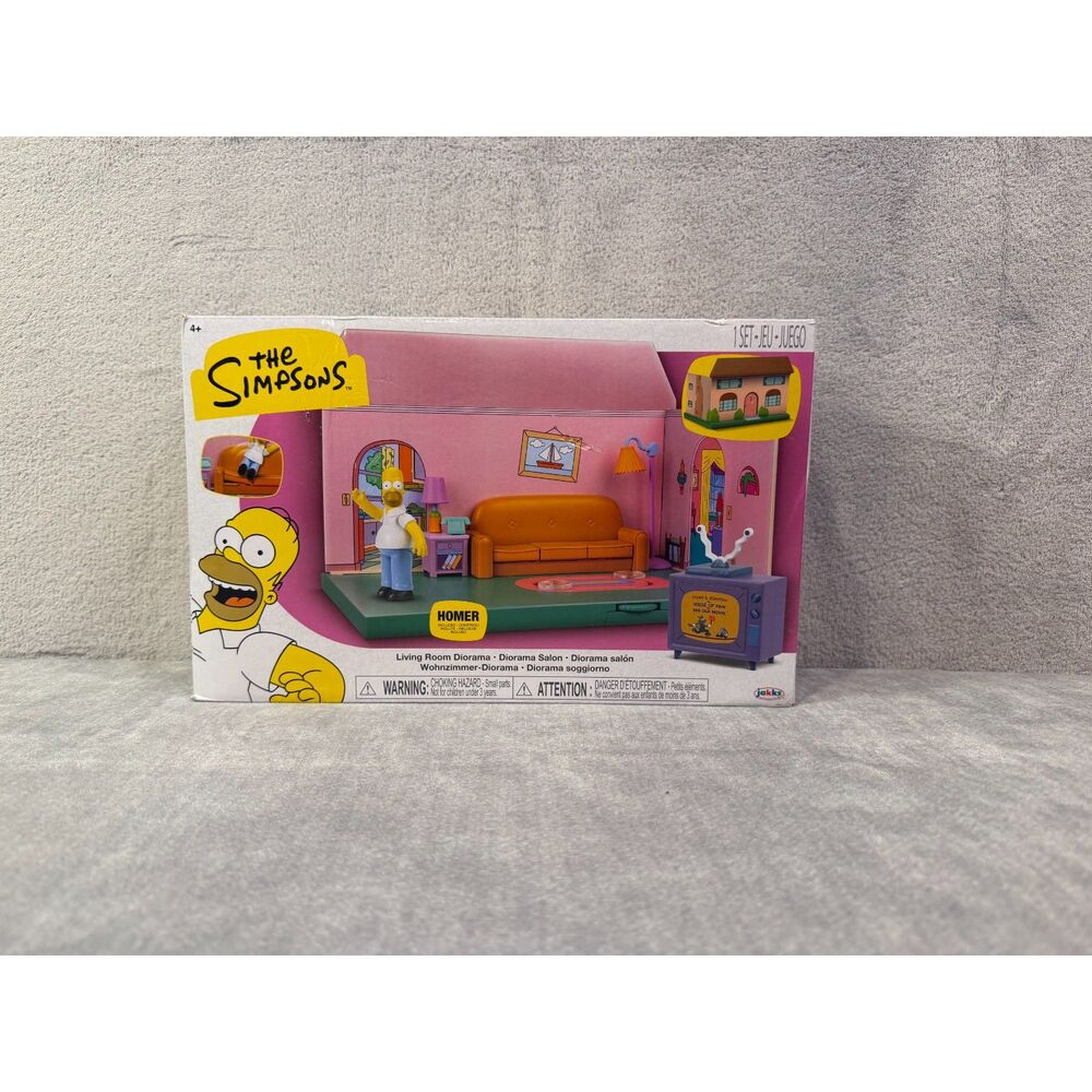The Simpsons Living Room Diorama - NEW
